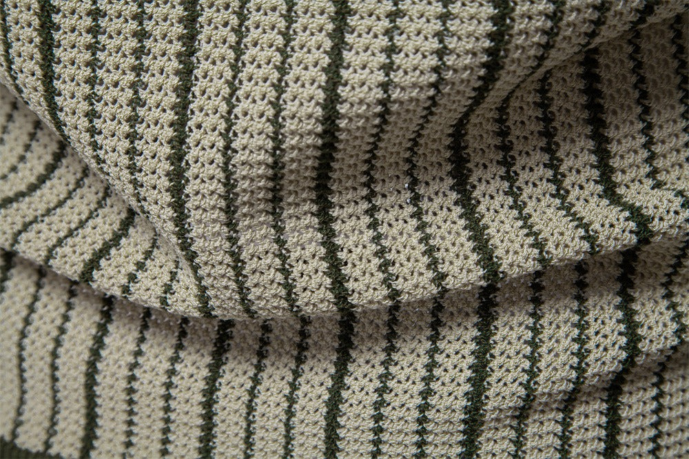 Men's Contrast Stripe Knit Polo Shirt