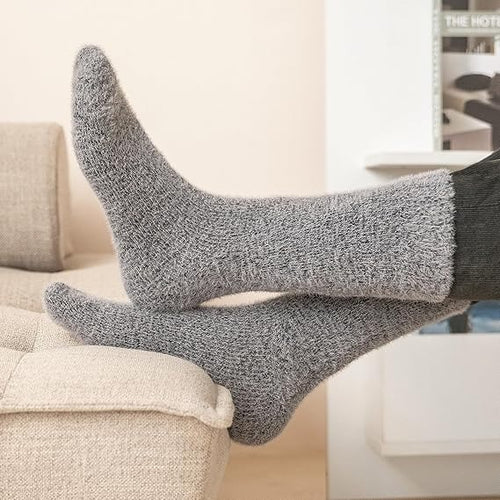 5 Pairs Women’s Cozy Fuzzy Socks – Warm Winter Gift