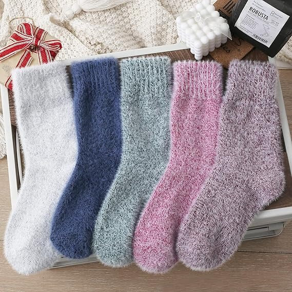 5 Pairs Women’s Cozy Fuzzy Socks – Warm, Comfortable, Casual Winter Socks